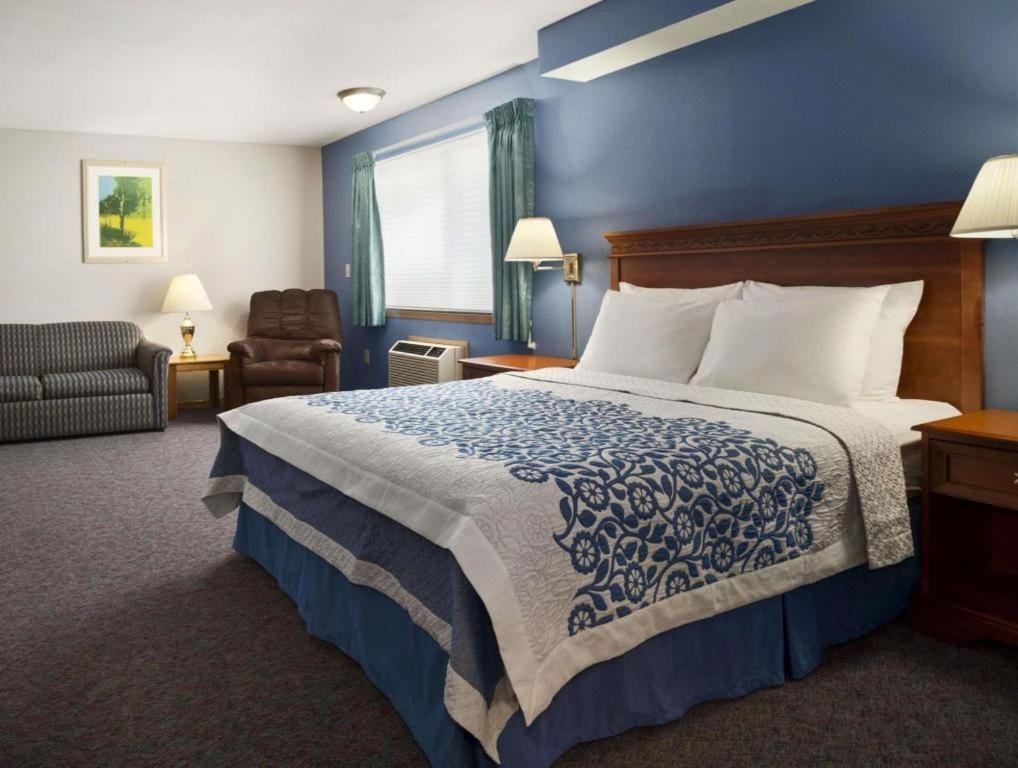 Days Inn By Wyndham Lacey Olympia Area Ngoại thất bức ảnh