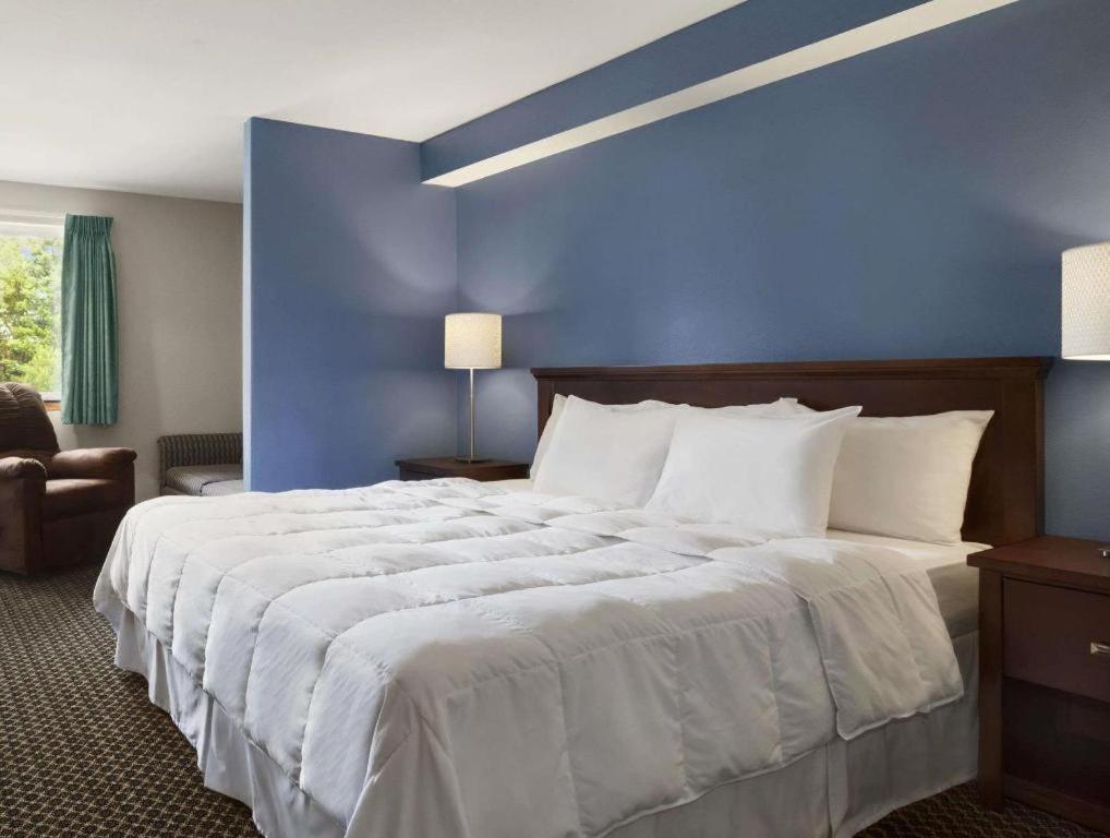 Days Inn By Wyndham Lacey Olympia Area Ngoại thất bức ảnh