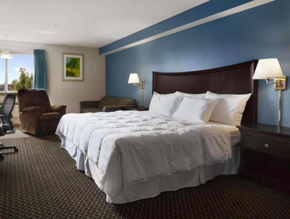 Days Inn By Wyndham Lacey Olympia Area Ngoại thất bức ảnh