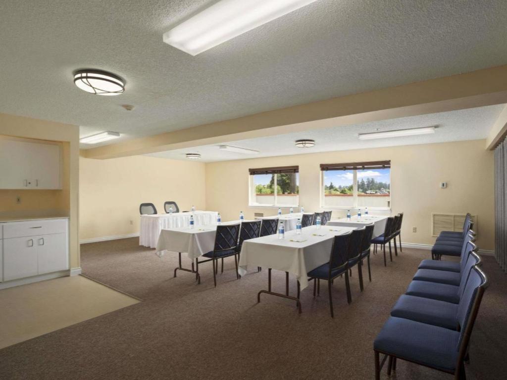 Days Inn By Wyndham Lacey Olympia Area Ngoại thất bức ảnh
